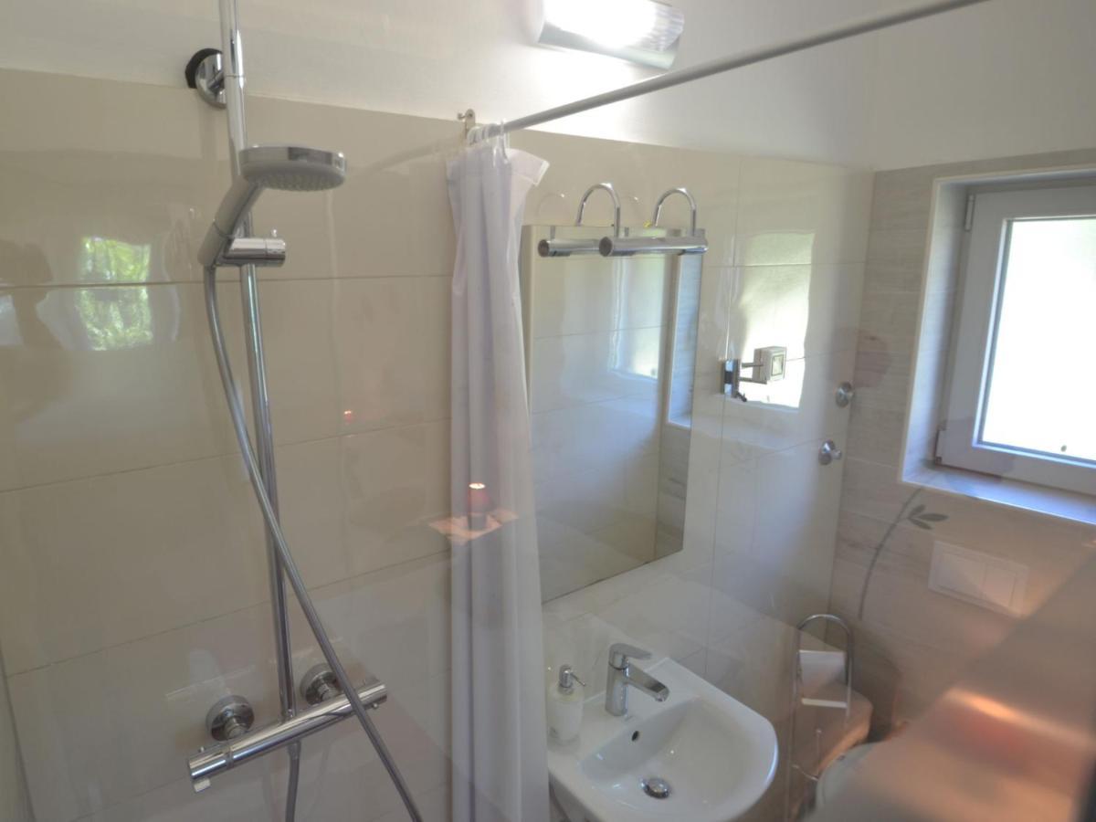 Holiday Home Mihovilka Sveti Filip i Jakov Bagian luar foto