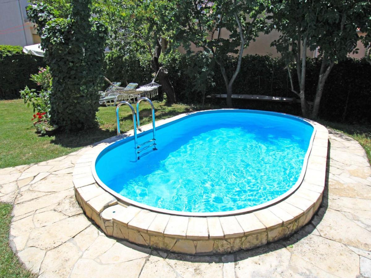 Holiday Home Mihovilka Sveti Filip i Jakov Bagian luar foto