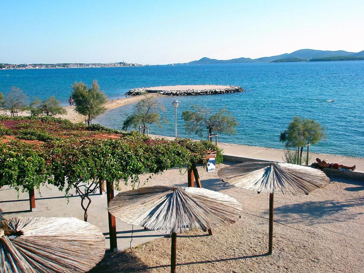 Holiday Home Mihovilka Sveti Filip i Jakov Bagian luar foto
