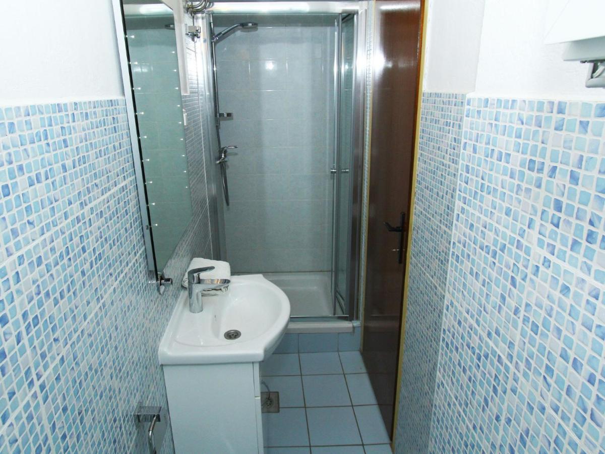 Holiday Home Mihovilka Sveti Filip i Jakov Bagian luar foto